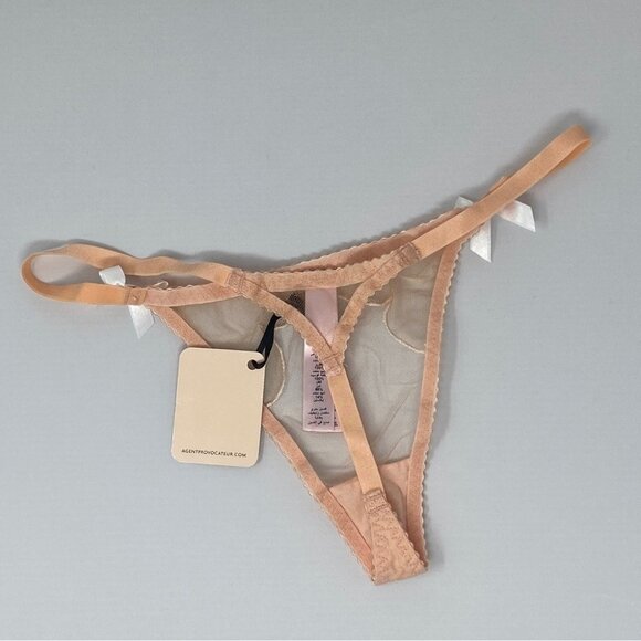 Agent Provocateur Lorna Nude White Thong AP3 Medium NWT - Picture 12 of 13